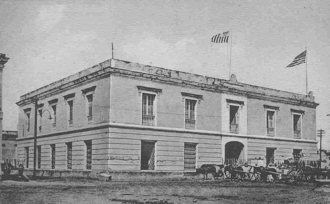 US Customs House - Ponce - Built in 1842 - Foto Histórica 00001